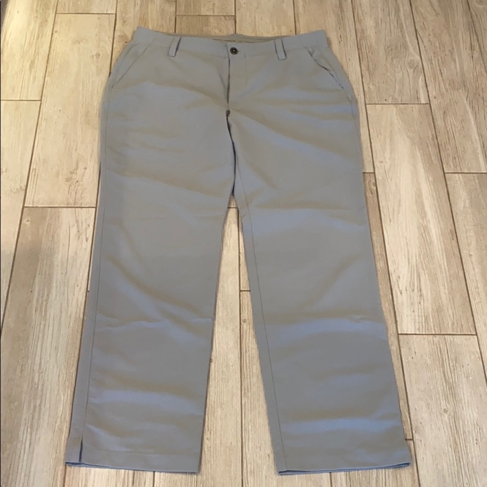 Under Armour golf pants size 38x32